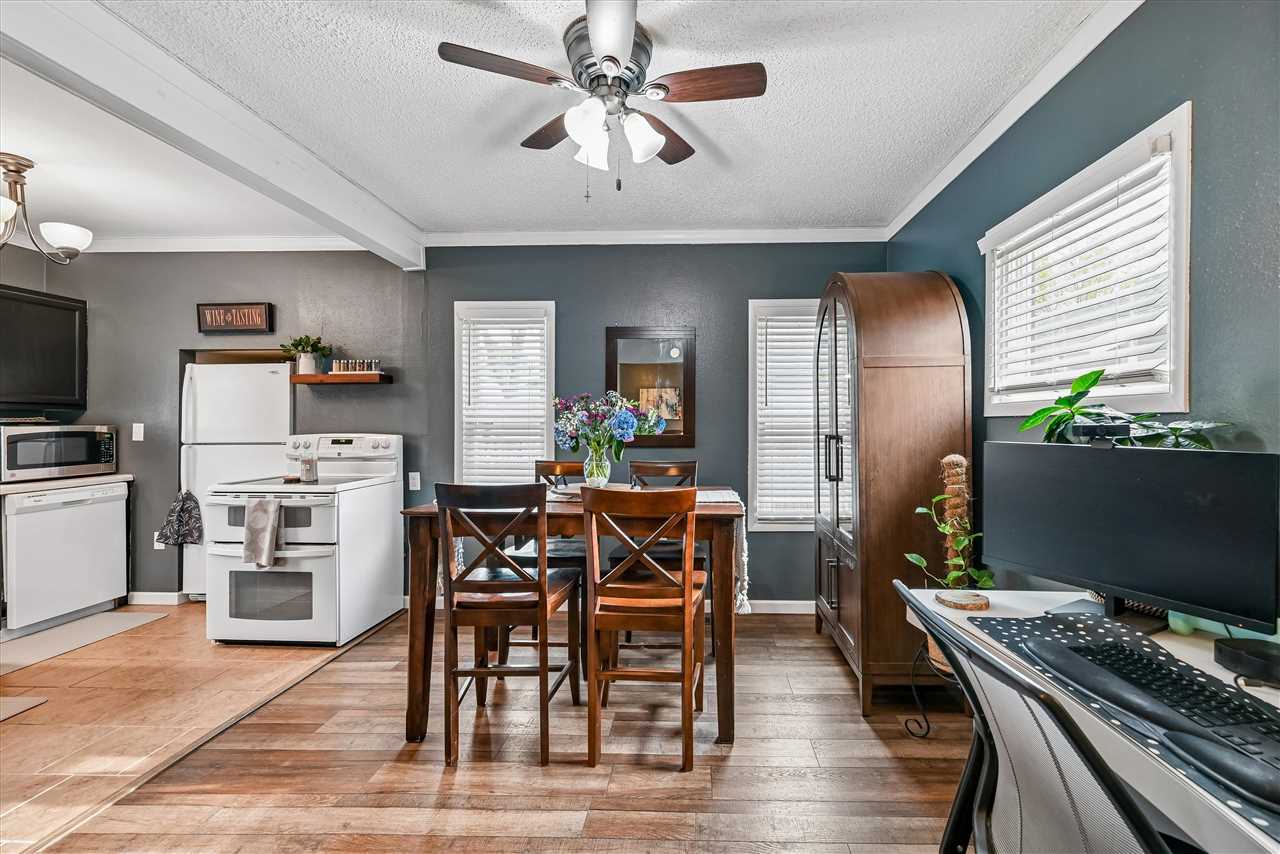 921 NW H Avenue Cedar Rapids IA 52405