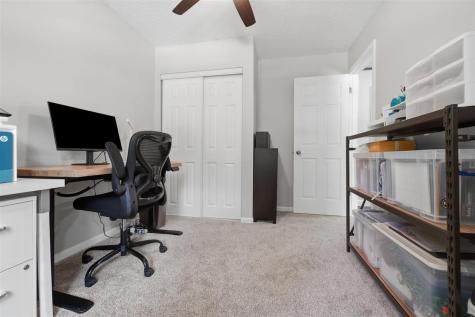 152 N Westminster Street Iowa City IA 52245