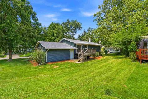 152 N Westminster Street Iowa City IA 52245