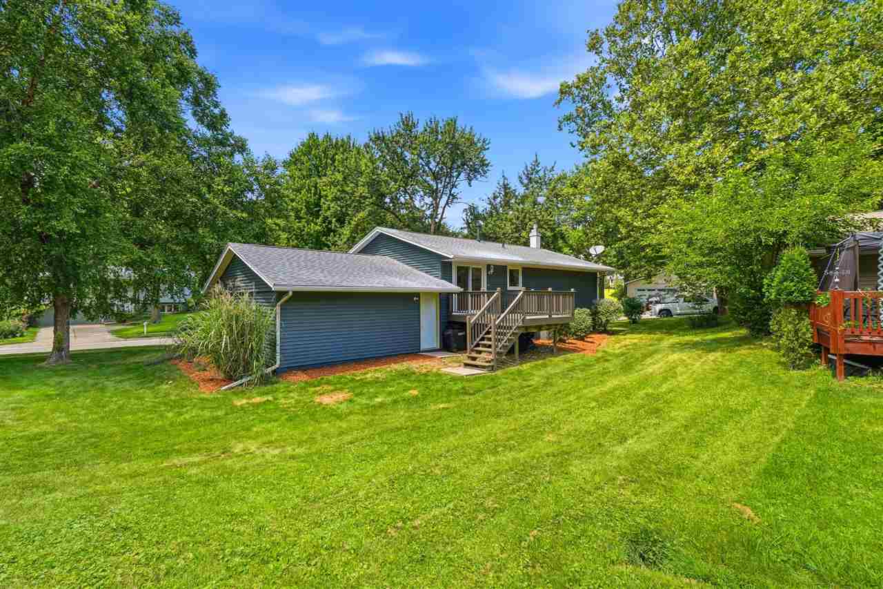 152 N Westminster Street Iowa City IA 52245