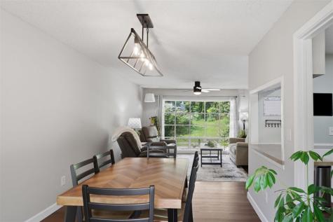 152 N Westminster Street Iowa City IA 52245