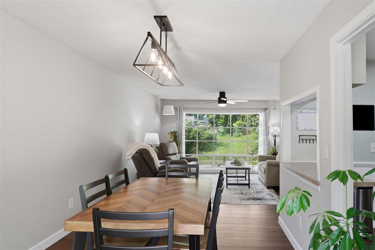 152 N Westminster Street Iowa City IA 52245