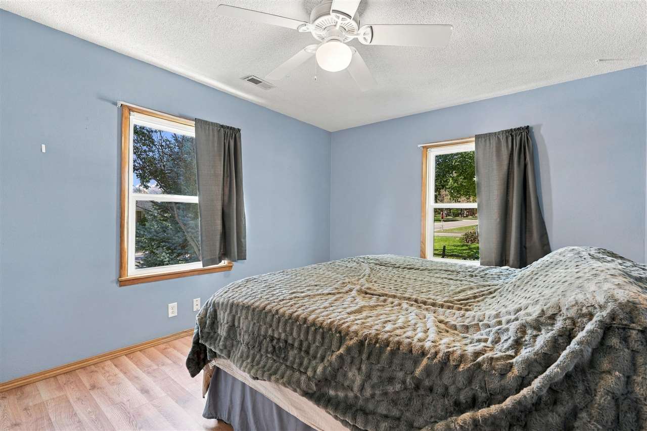 718 3rd Street Kalona IA 52247
