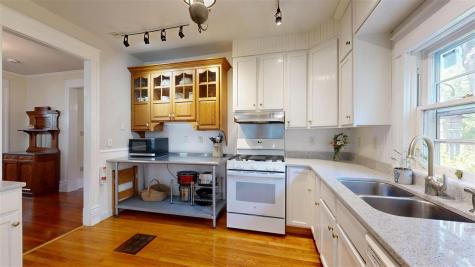 308 Ronalds Street Iowa City IA 52245