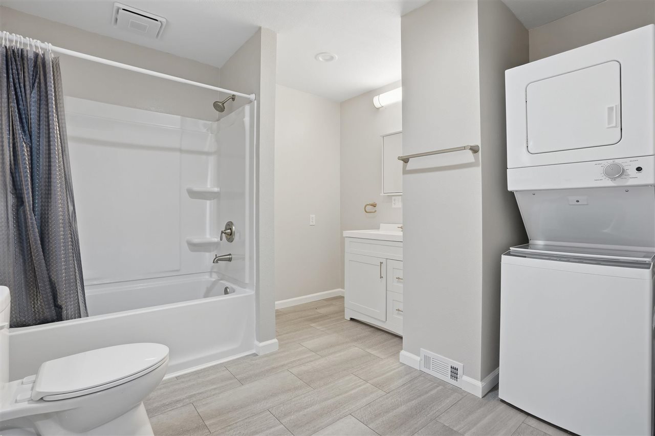 4068 Western Drive Brooklyn IA 52211