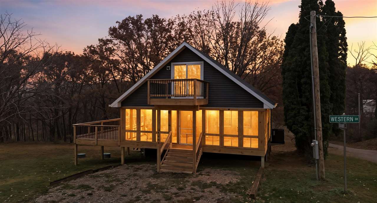 4068 Western Drive Brooklyn IA 52211