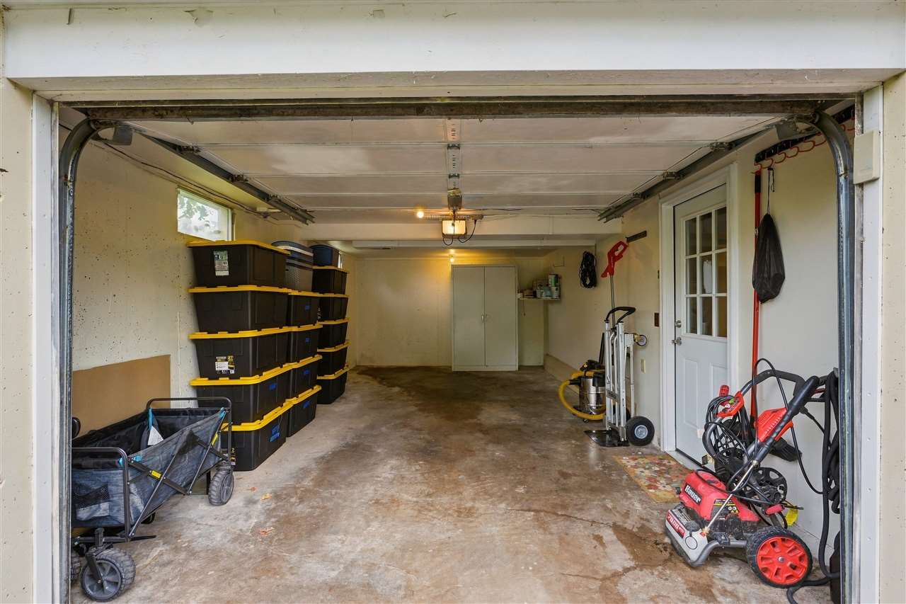 326 N 6th Street West Branch IA 52358