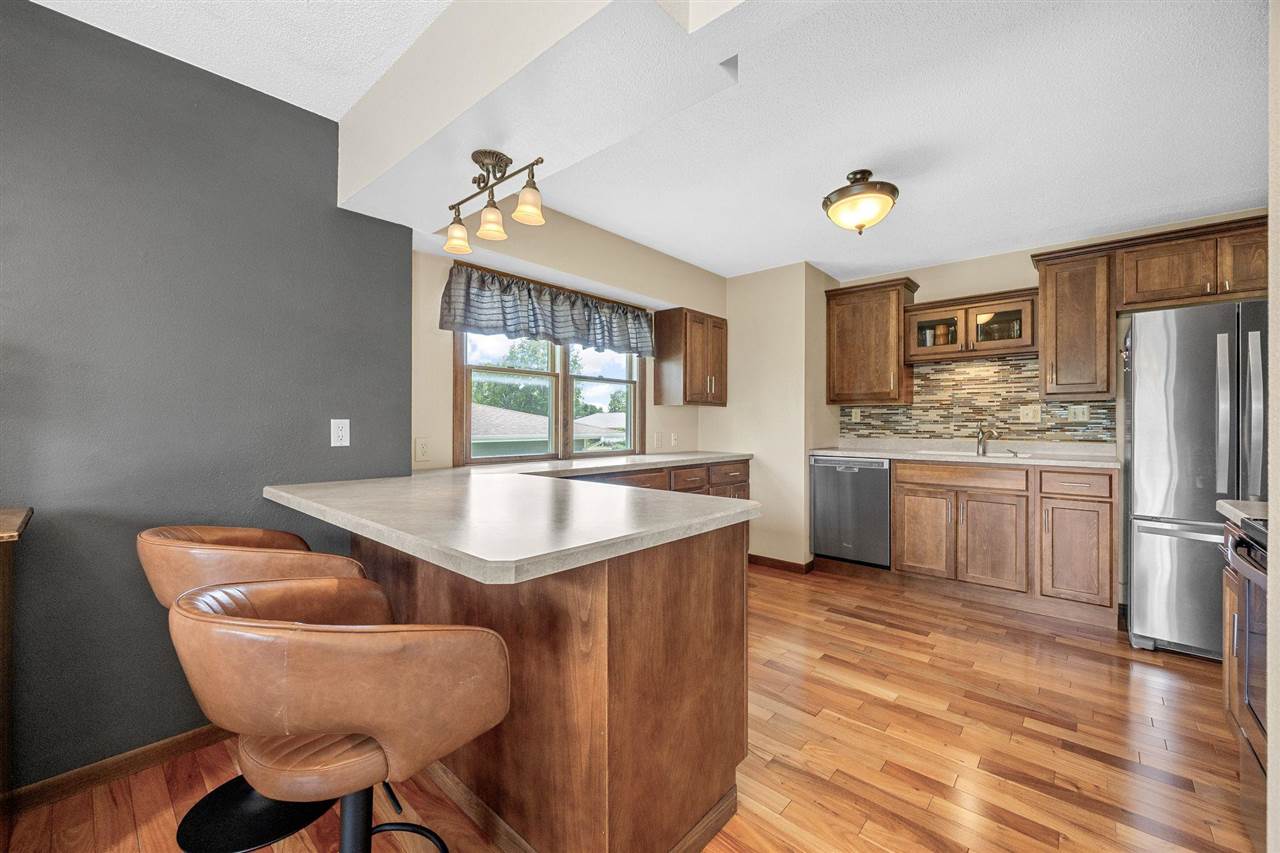 213 Maple Street Olin IA 52320