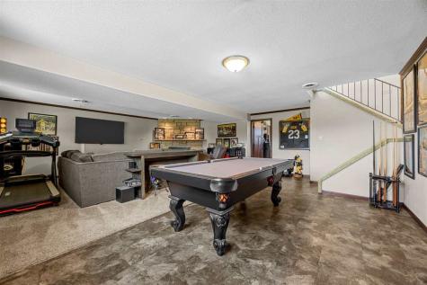 213 Maple Street Olin IA 52320