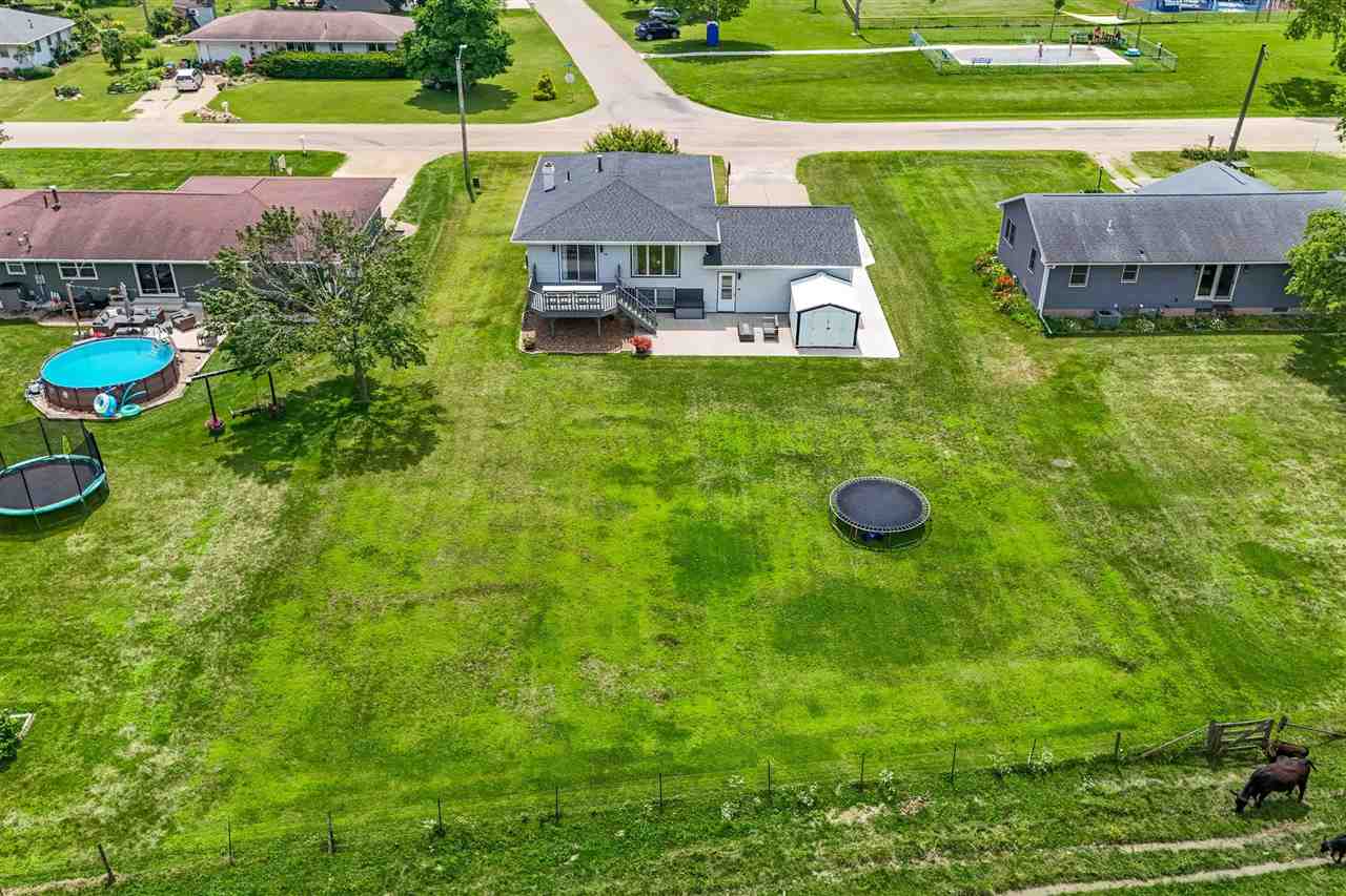 213 Maple Street Olin IA 52320