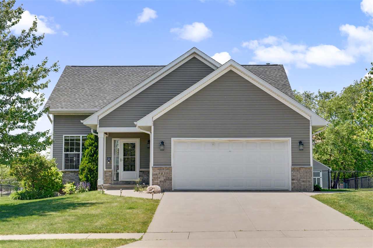 803 Wood Lily Road Solon IA 52333