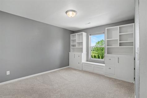 803 Wood Lily Road Solon IA 52333