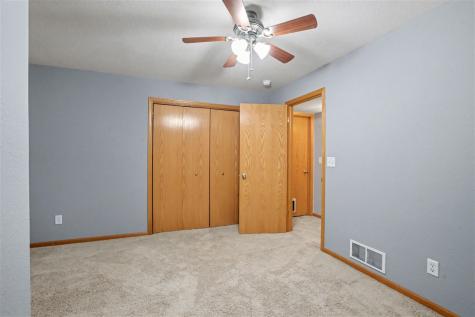 803 Wood Lily Road Solon IA 52333