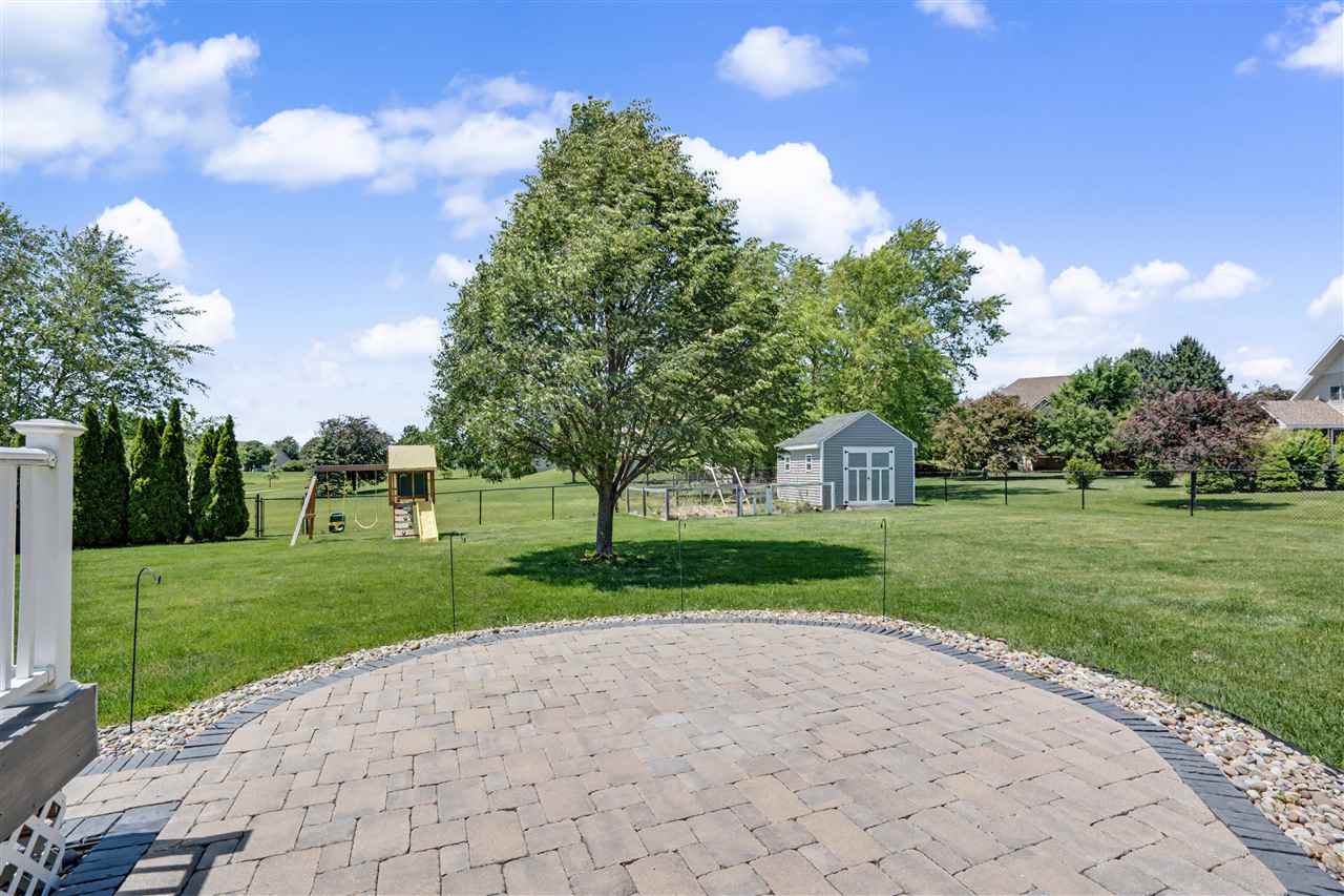 803 Wood Lily Road Solon IA 52333
