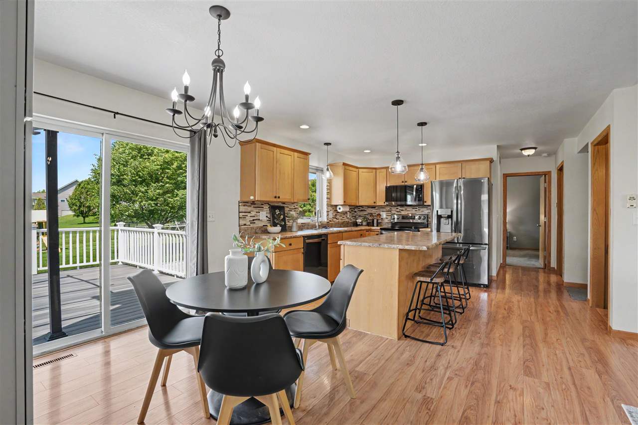 803 Wood Lily Road Solon IA 52333