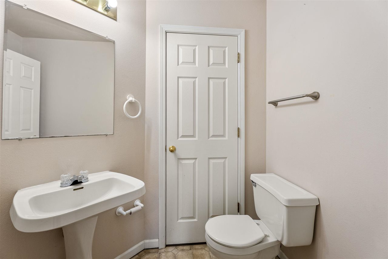 996 22nd Avenue Coralville IA 52241