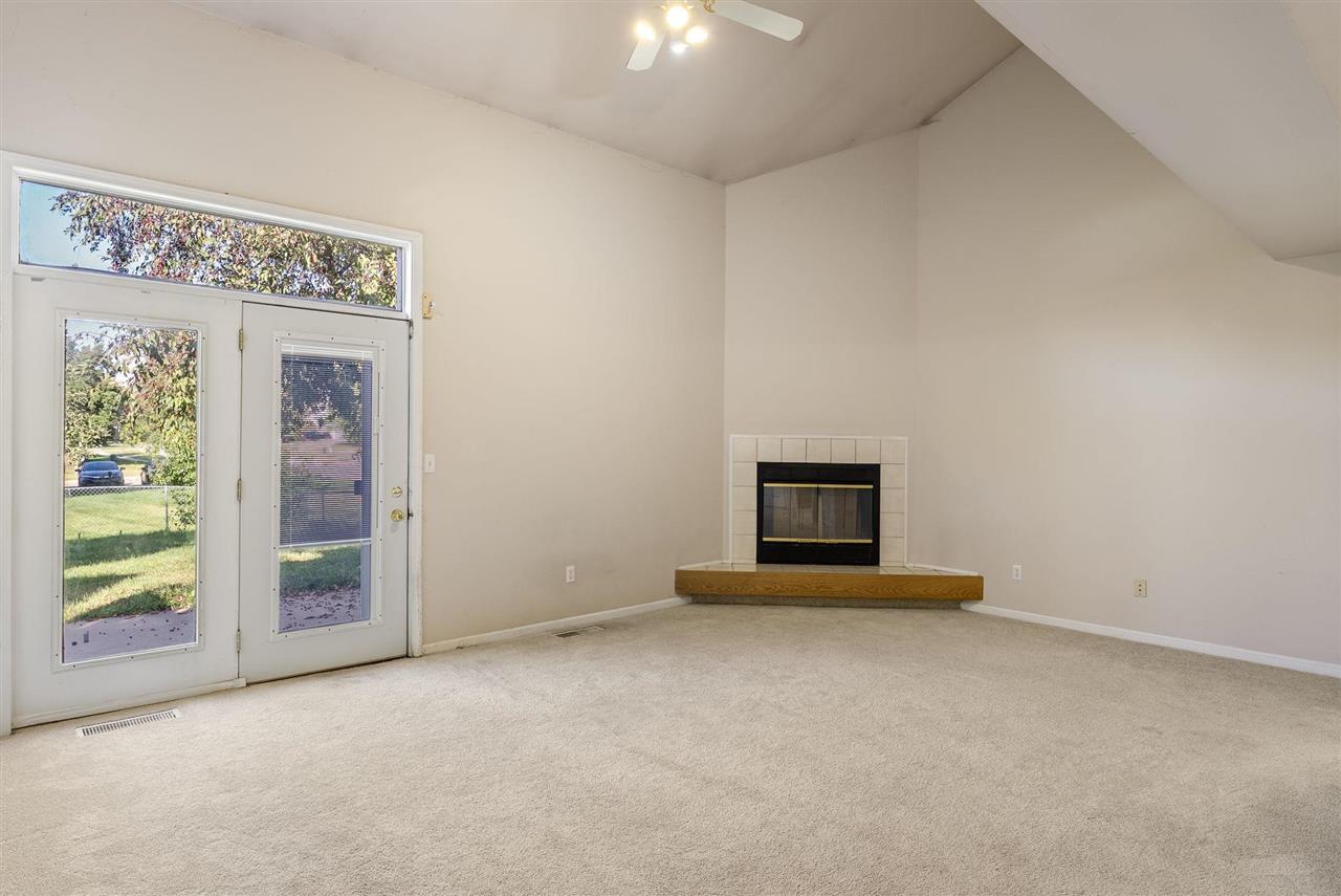 996 22nd Avenue Coralville IA 52241