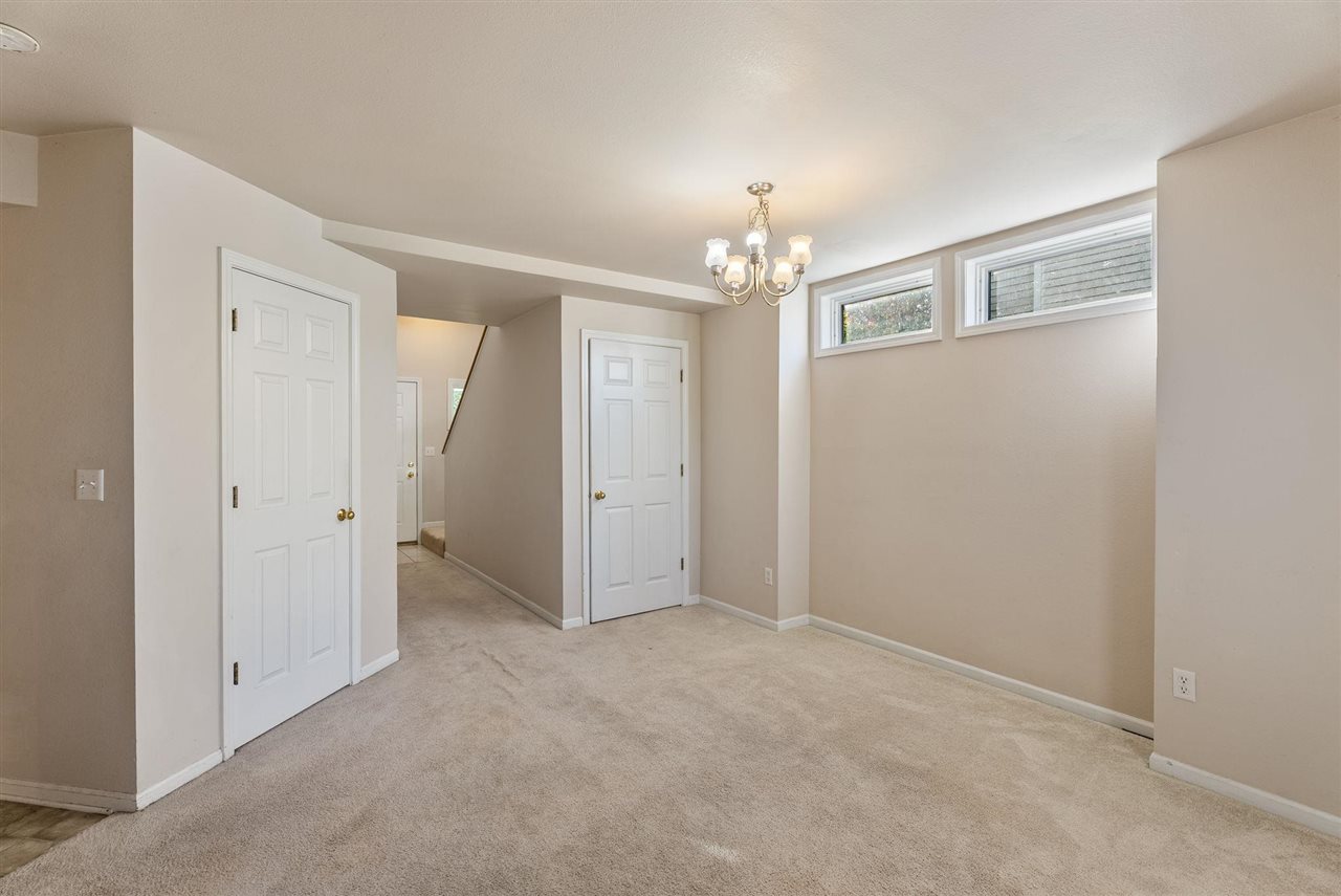 996 22nd Avenue Coralville IA 52241