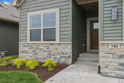 400 S Seven Oaks Road North Liberty IA 52317