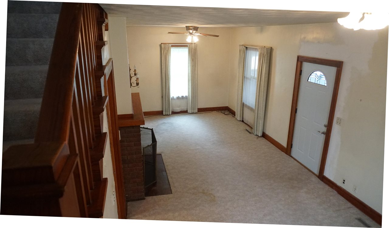 306 S Devoe Street Lone Tree IA 52755
