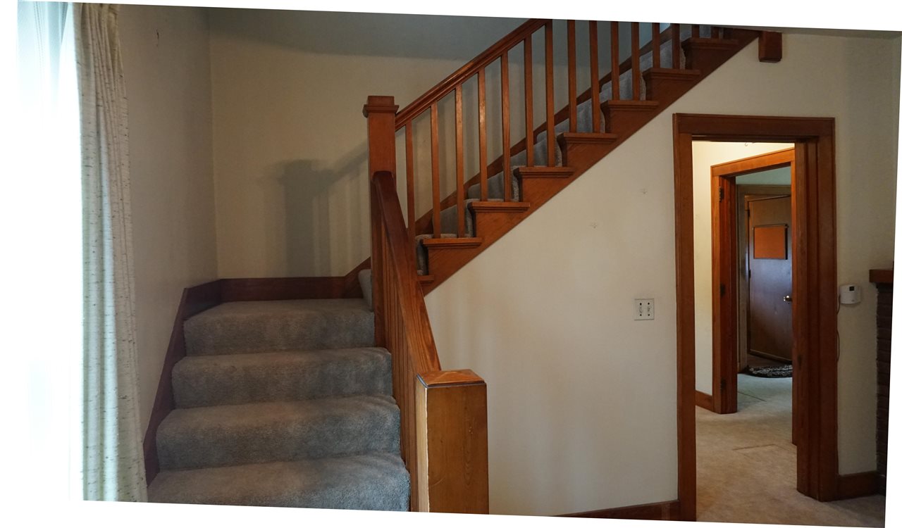 306 S Devoe Street Lone Tree IA 52755