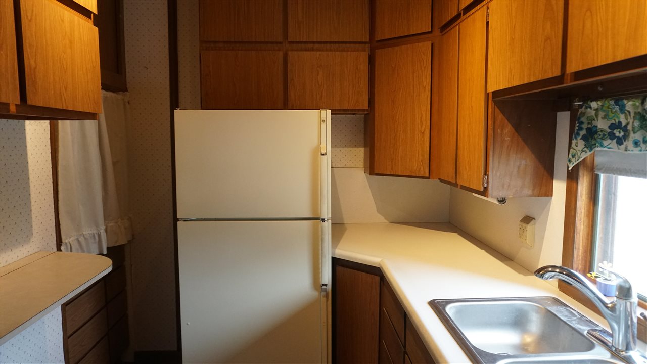 306 S Devoe Street Lone Tree IA 52755