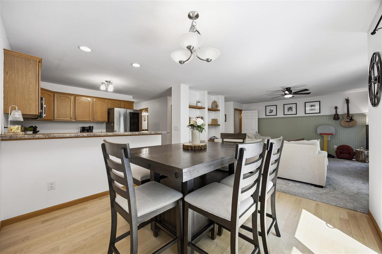 452 N Mckenzie Lane North Liberty IA 52317
