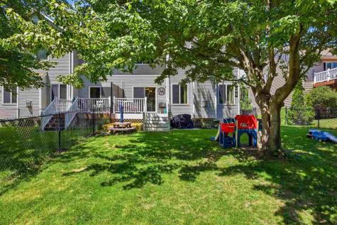 452 N Mckenzie Lane North Liberty IA 52317
