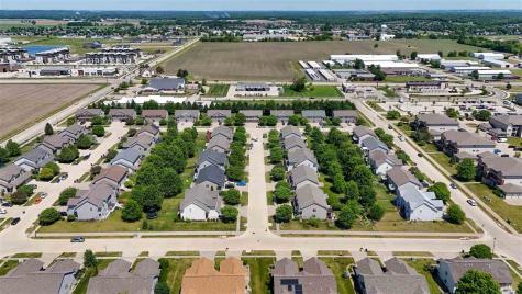 452 N Mckenzie Lane North Liberty IA 52317