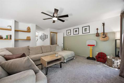 452 N Mckenzie Lane North Liberty IA 52317