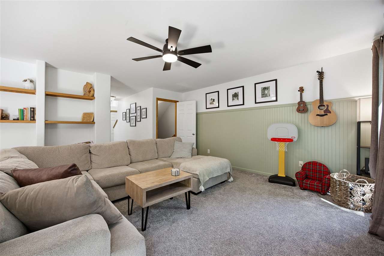 452 N Mckenzie Lane North Liberty IA 52317