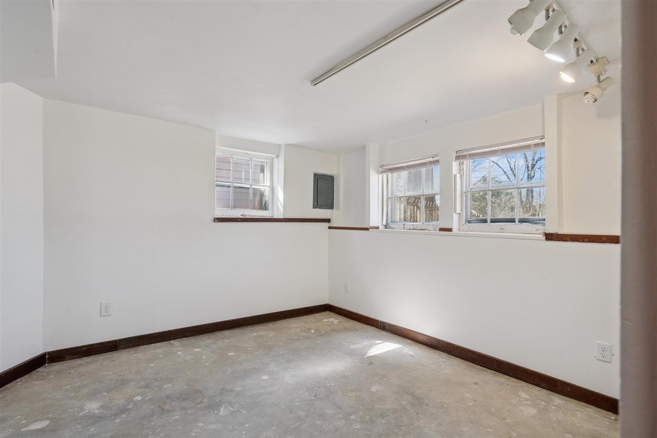717 S 7th Avenue Iowa City IA 52240