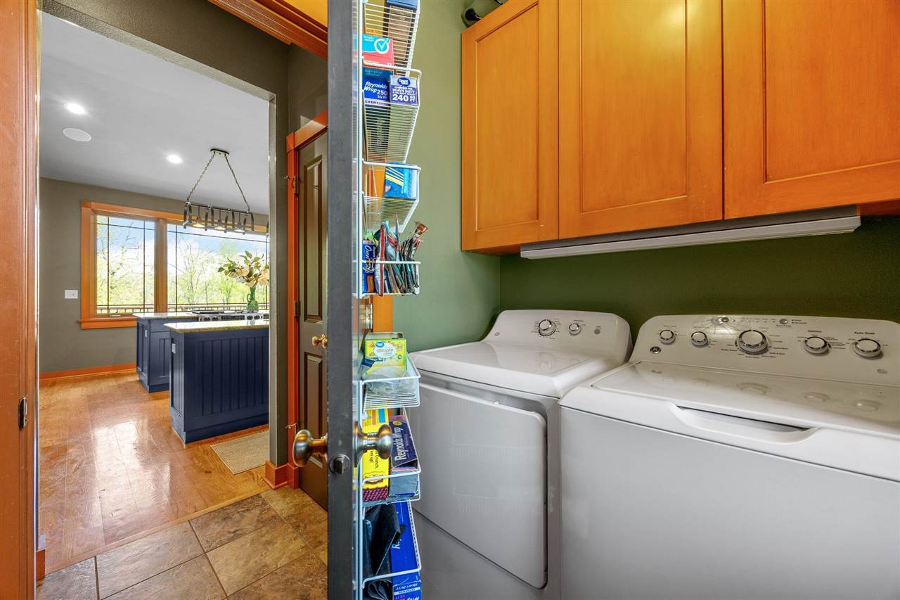 2598 Quincy Road NE Solon IA 52333