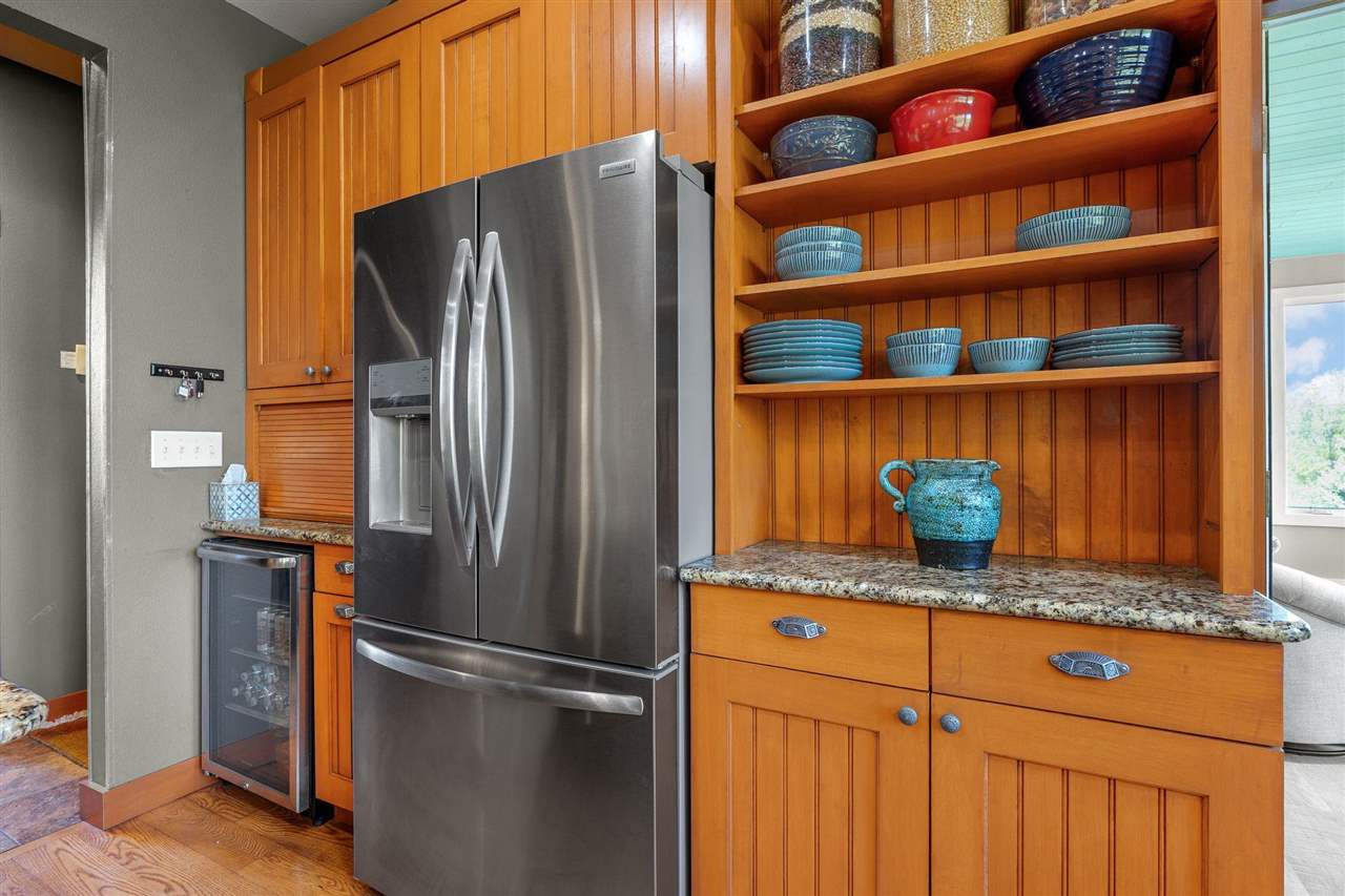2598 Quincy Road NE Solon IA 52333