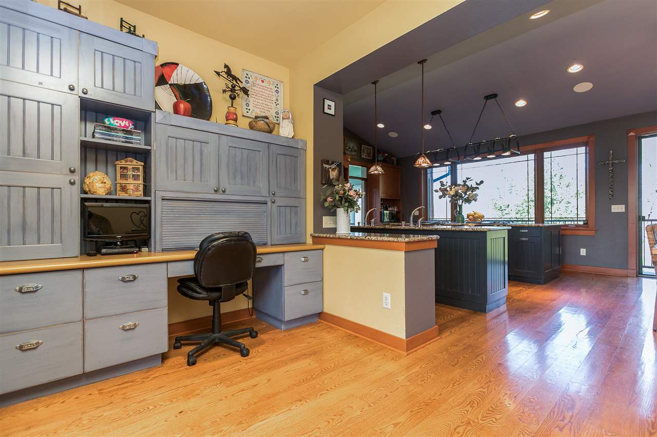 2598 Quincy Road NE Solon IA 52333