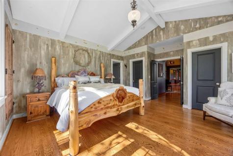 2598 Quincy Road NE Solon IA 52333