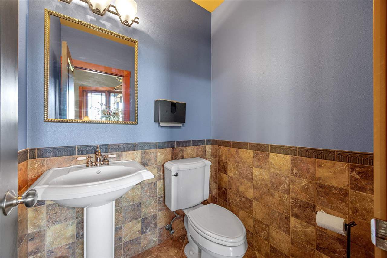 2598 Quincy Road NE Solon IA 52333