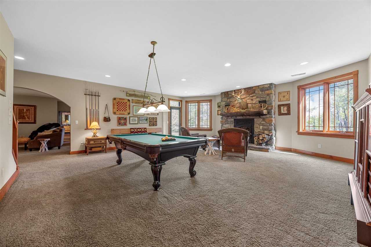 2598 Quincy Road NE Solon IA 52333