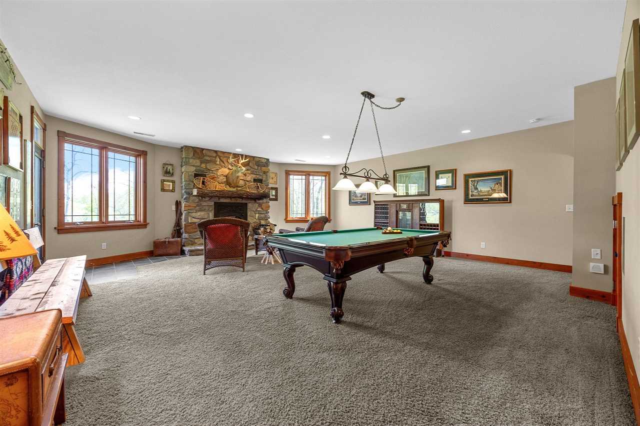 2598 Quincy Road NE Solon IA 52333