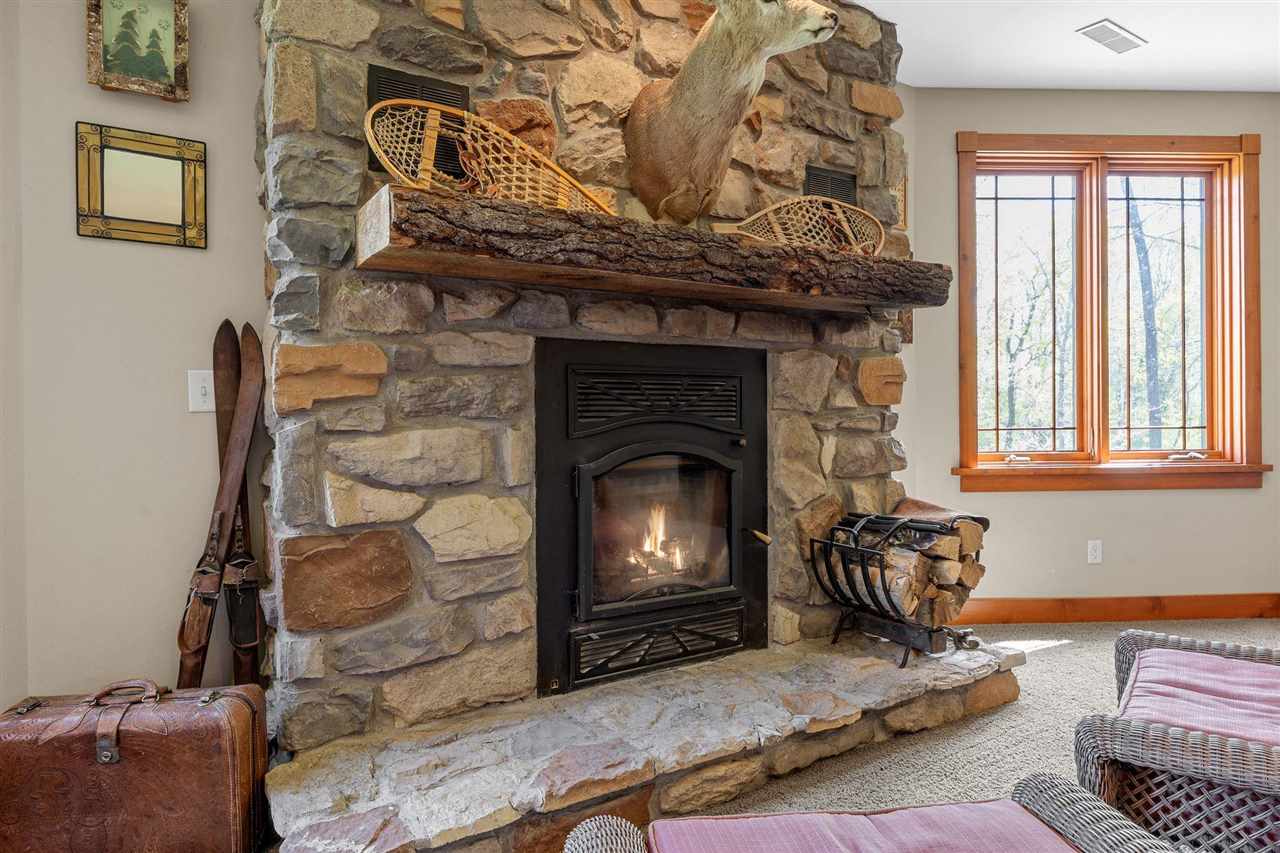 2598 Quincy Road NE Solon IA 52333