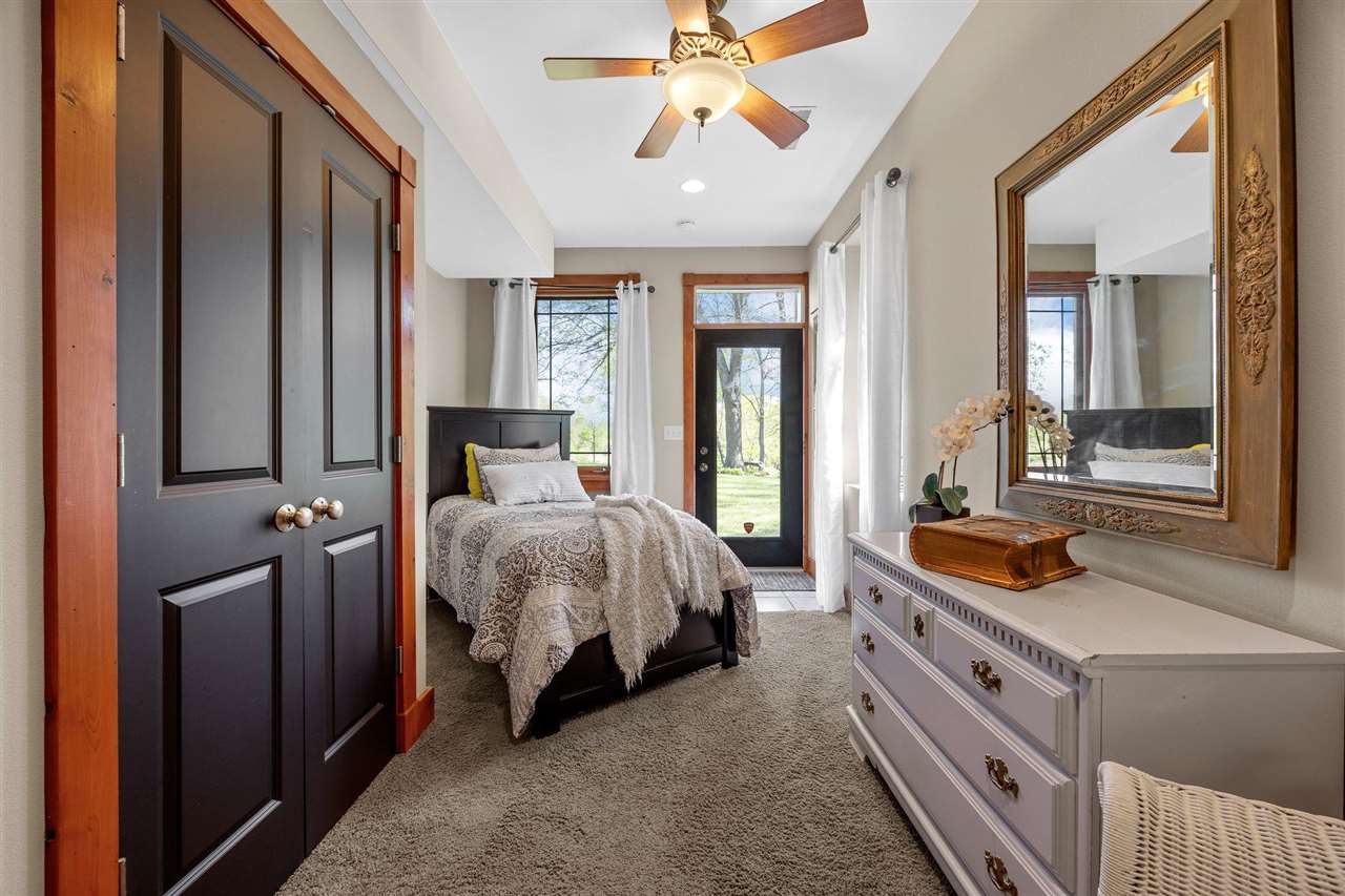 2598 Quincy Road NE Solon IA 52333