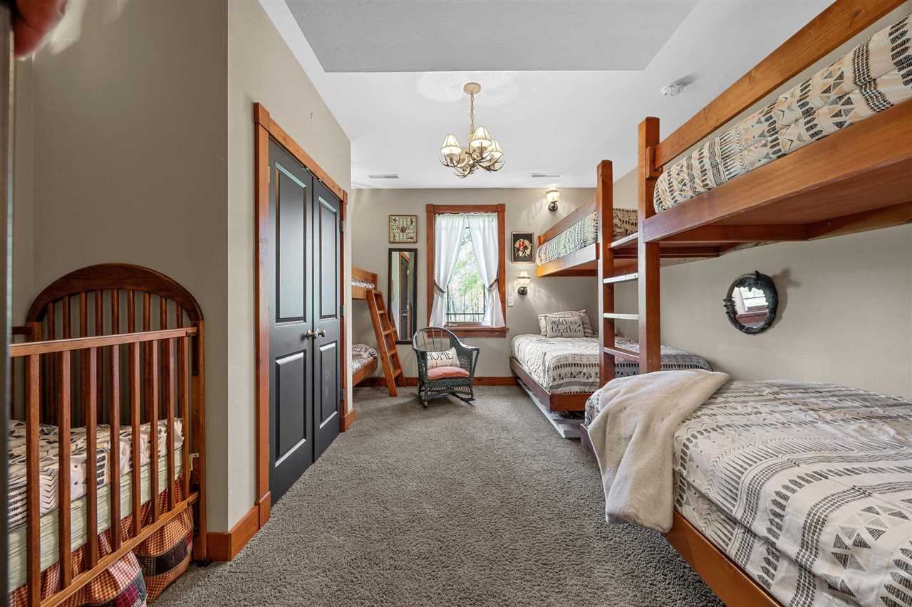 2598 Quincy Road NE Solon IA 52333