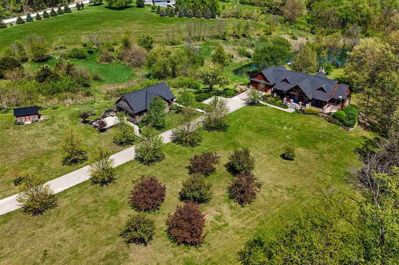 2598 Quincy Road NE Solon IA 52333