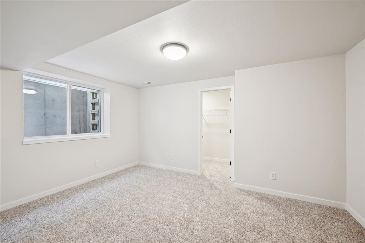 420 S Seven Oaks Road North Liberty IA 52317