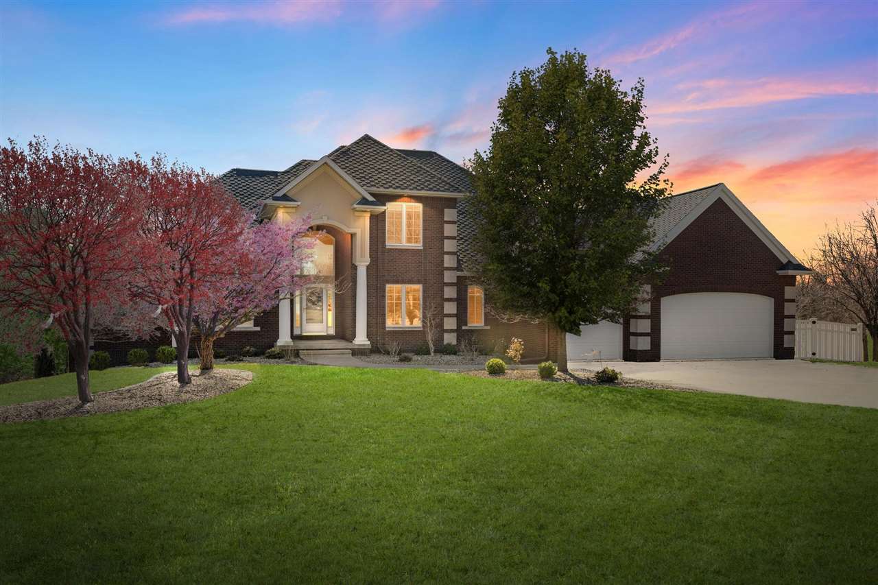 4601 Plumberry Road Ely IA 52227