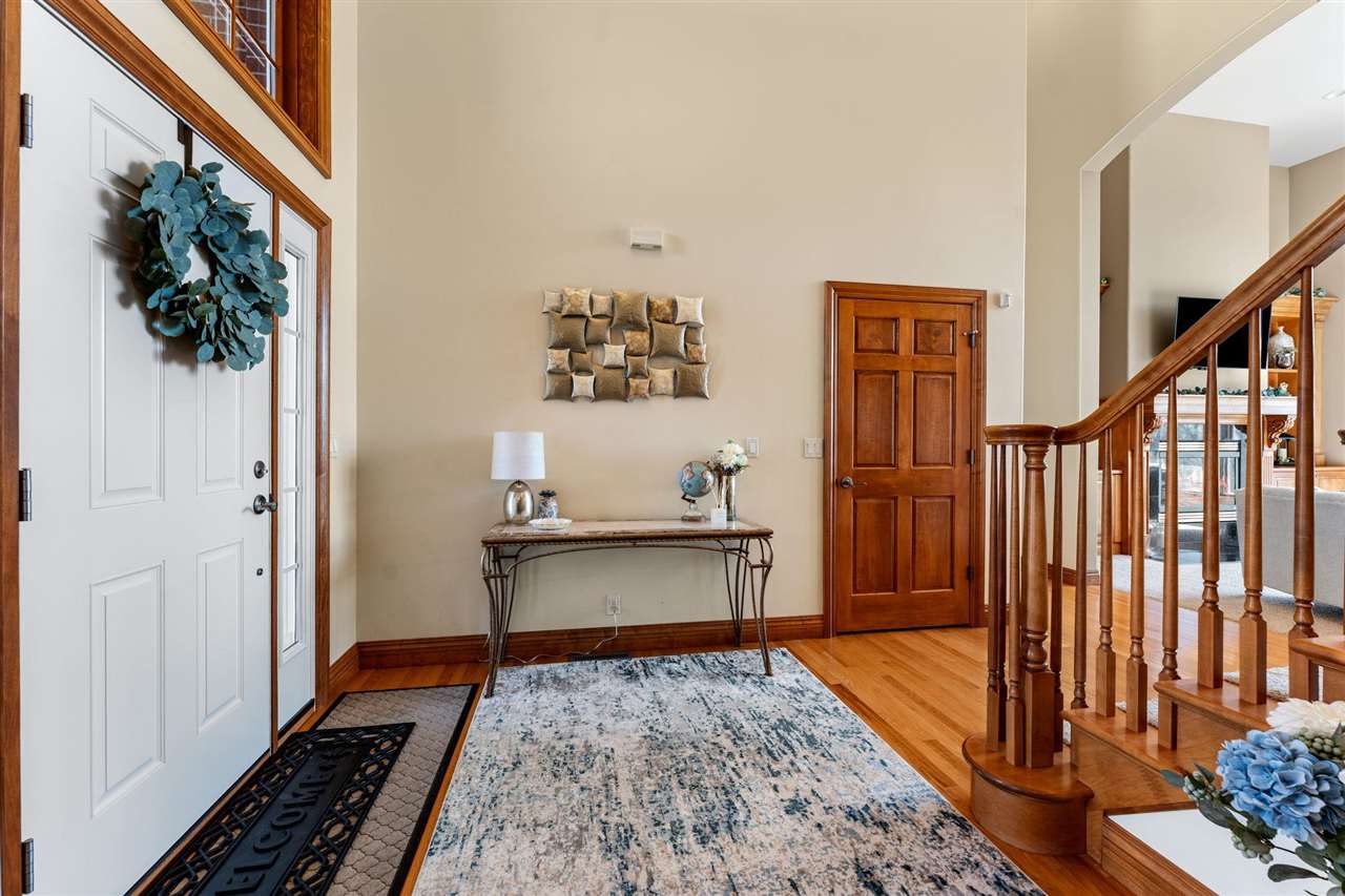 4601 Plumberry Road Ely IA 52227