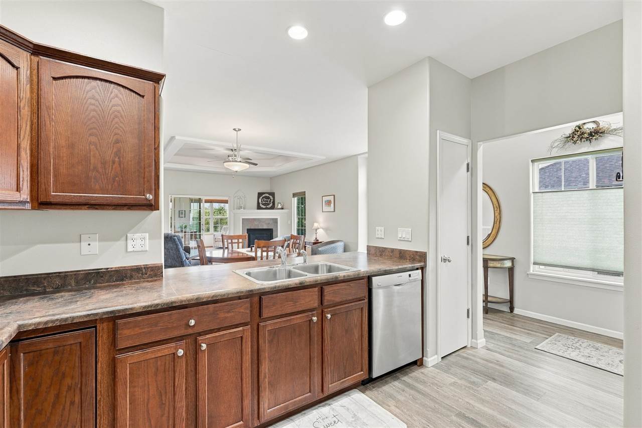 947 5th Street Kalona IA 52247