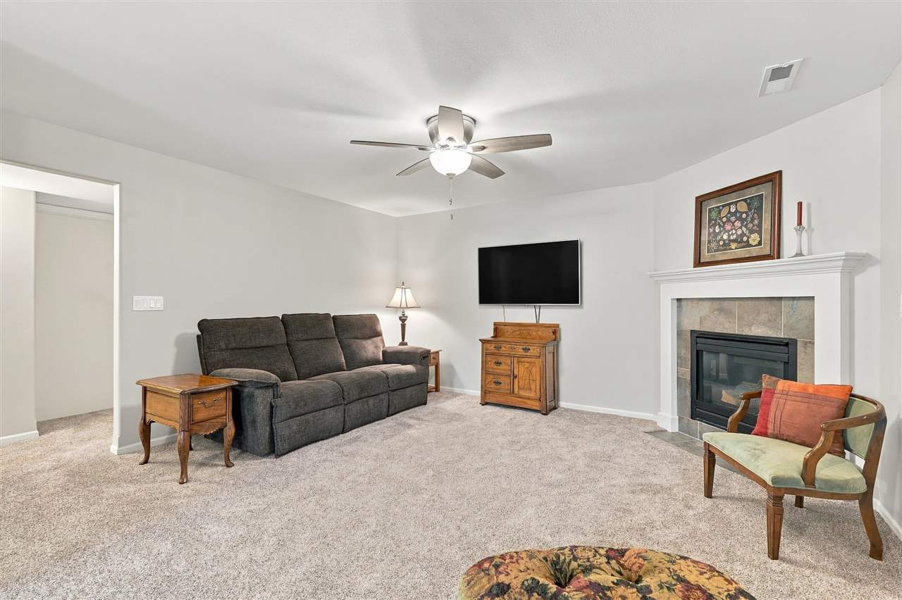 947 5th Street Kalona IA 52247