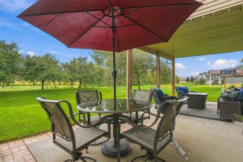 947 5th Street Kalona IA 52247