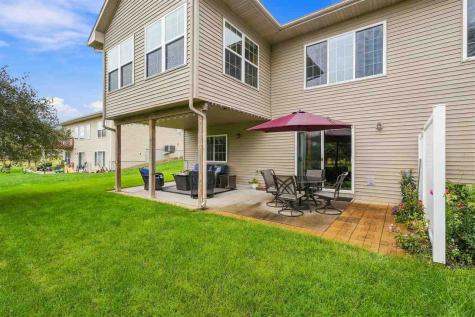 947 5th Street Kalona IA 52247